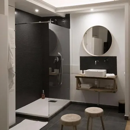 Apartment Champs Elysees - Luxueux 3 Chambres *